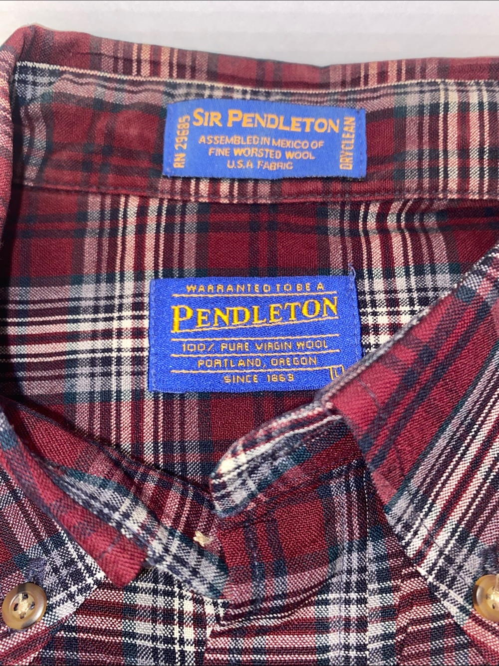 Pendleton Sir Pendleton
Virgin Wool Plaid Shirt Long Sleeve Men's Large